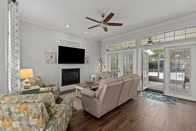 943 Emerald Bay Drive, Destin, FL 32541