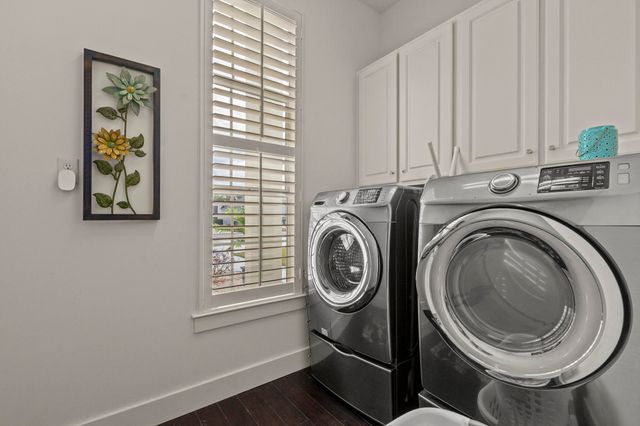 943 Emerald Bay Drive, Destin, FL 32541