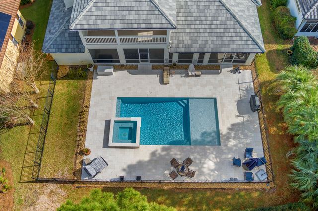 943 Emerald Bay Drive, Destin, FL 32541