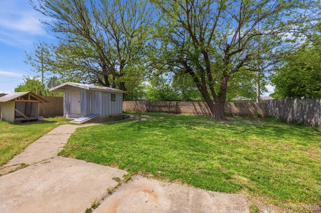 3332 S 114th East Avenue, Tulsa, OK 74116