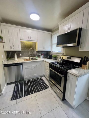 925 CEDAR Street, Jacksonville, FL 32207