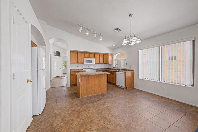 4649 E Augusta Avenue, Chandler, AZ 85249