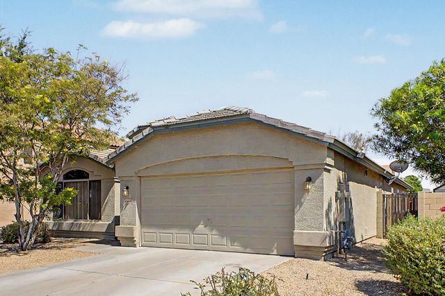 4649 E Augusta Avenue, Chandler, AZ 85249