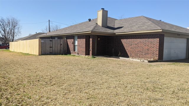 7510 Connie Lane, North Richland Hills, TX 76182
