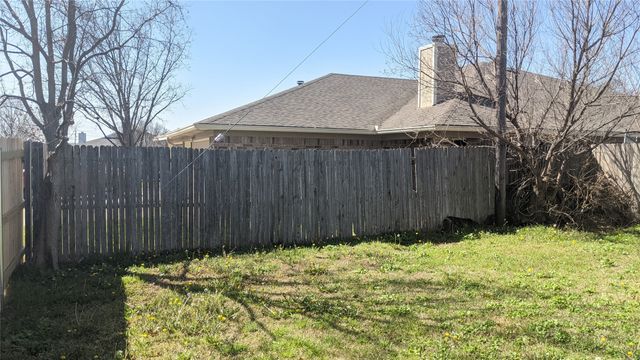7510 Connie Lane, North Richland Hills, TX 76182
