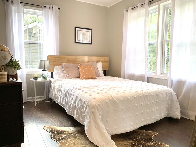 714 Woodlawn Dr, Clarksville, TN 37040