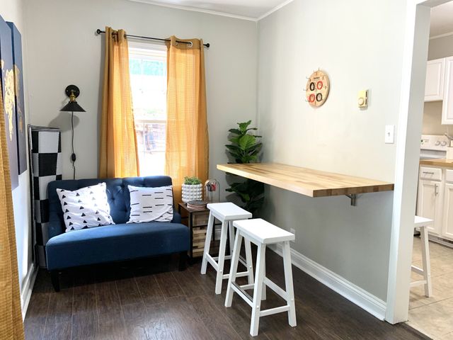 714 Woodlawn Dr, Clarksville, TN 37040