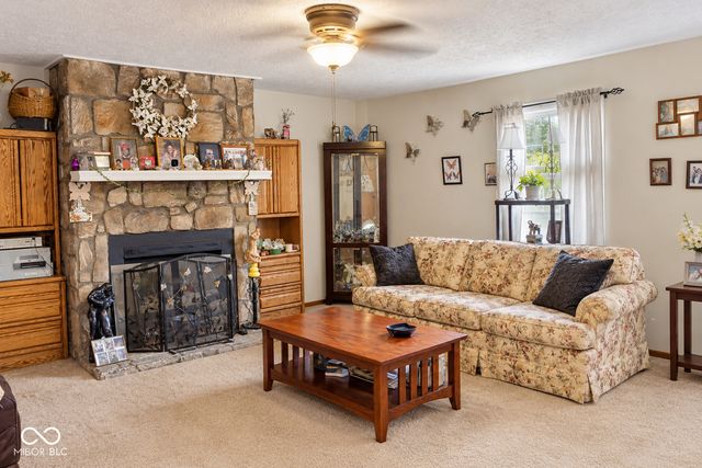 9944 Catalina Drive, Indianapolis, IN 46235