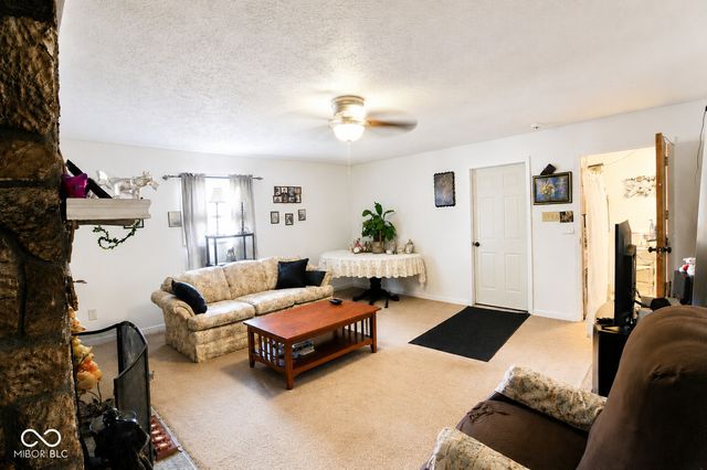 9944 Catalina Drive, Indianapolis, IN 46235