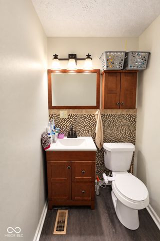 9944 Catalina Drive, Indianapolis, IN 46235
