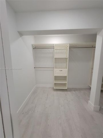 4603 King Palm Dr, Tamarac, FL 33319