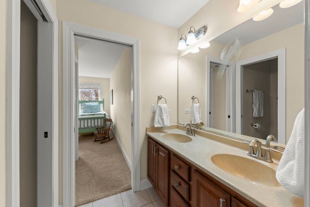 1N003 Richard Avenue, Wheaton, IL 60187