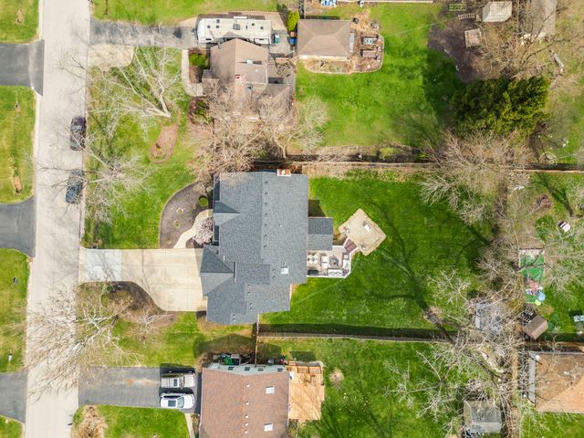 1N003 Richard Avenue, Wheaton, IL 60187