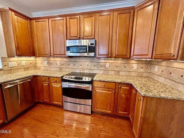 5826 Cameo Glass Way, Raleigh, NC 27612