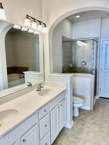 5826 Cameo Glass Way, Raleigh, NC 27612