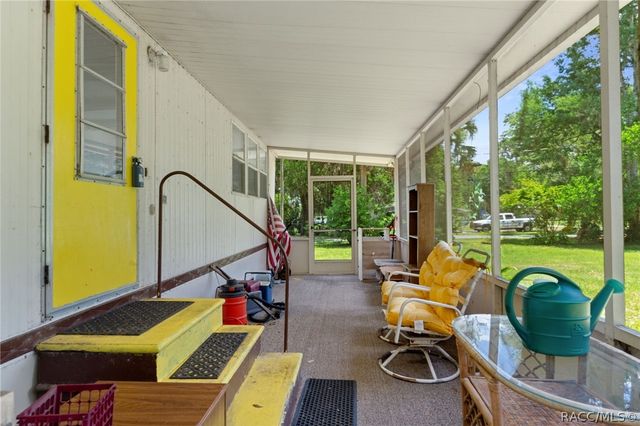 8845 E Washington Lane, Floral City, FL 34436