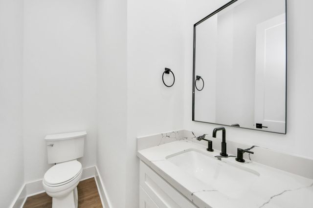 5029 Broom Street B, Houston, TX 77091