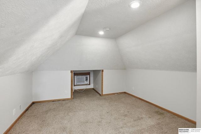 3416 Burt Street, Omaha, NE 68131