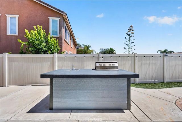 27708 Carlton Oaks Street, Murrieta, CA 92562