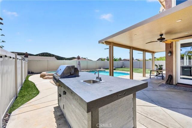 27708 Carlton Oaks Street, Murrieta, CA 92562