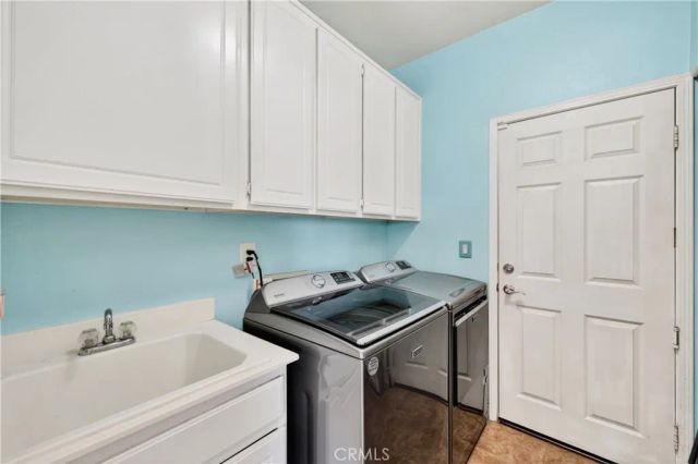27708 Carlton Oaks Street, Murrieta, CA 92562
