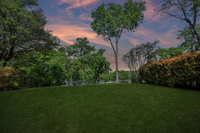 9431 Waterview Road, Dallas, TX 75218
