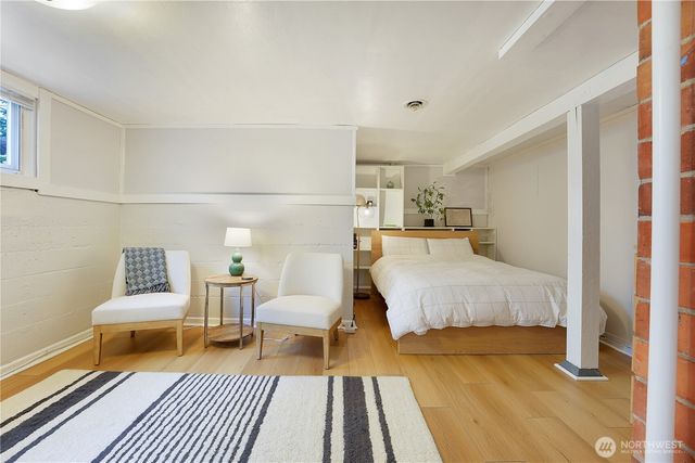 8027 12th Avenue NW, Seattle, WA 98117