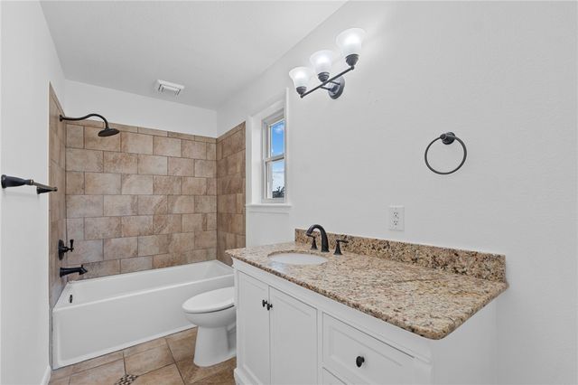 20864 Ar-16, Siloam Springs, AR 72761