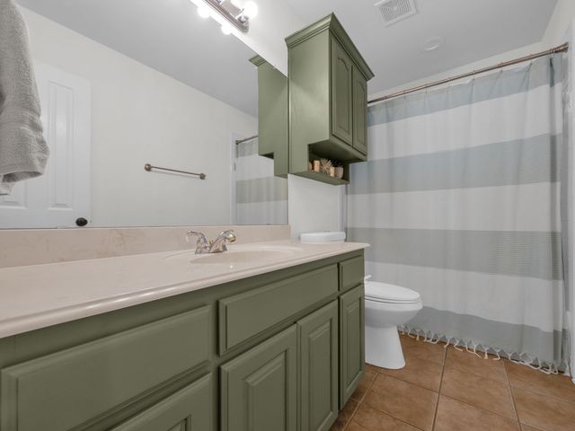 1020 Oak Hollow Lane, Combine, TX 75159