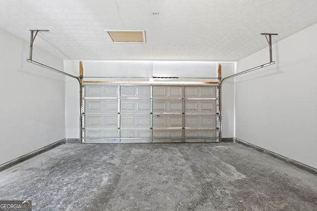 156 Branch Valley Way, Dallas, GA 30132