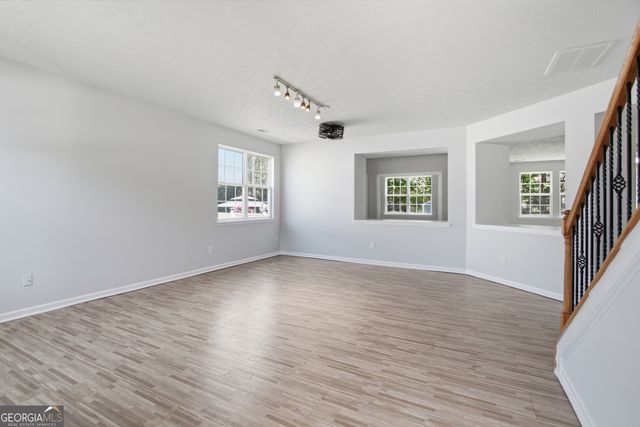 156 Branch Valley Way, Dallas, GA 30132