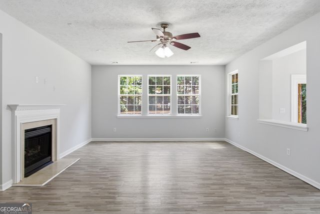 156 Branch Valley Way, Dallas, GA 30132