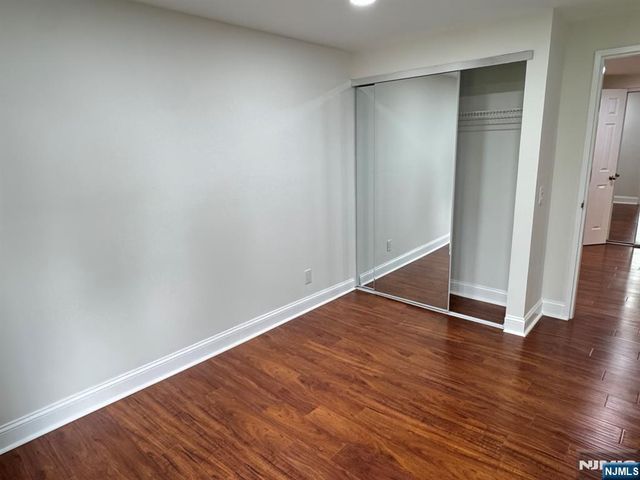 55 Clinton 502, Hackensack, NJ 07601