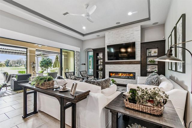 1446 VIA VERDI DRIVE, Palm Harbor, FL 34683