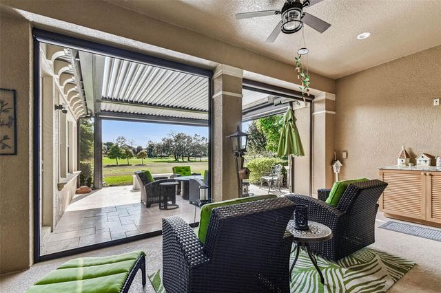 1446 VIA VERDI DRIVE, Palm Harbor, FL 34683