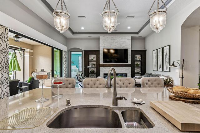 1446 VIA VERDI DRIVE, Palm Harbor, FL 34683