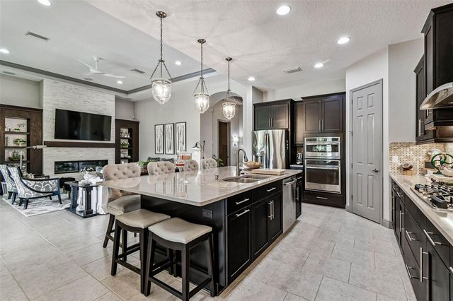 1446 VIA VERDI DRIVE, Palm Harbor, FL 34683