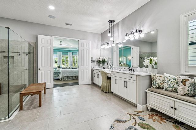 1446 VIA VERDI DRIVE, Palm Harbor, FL 34683