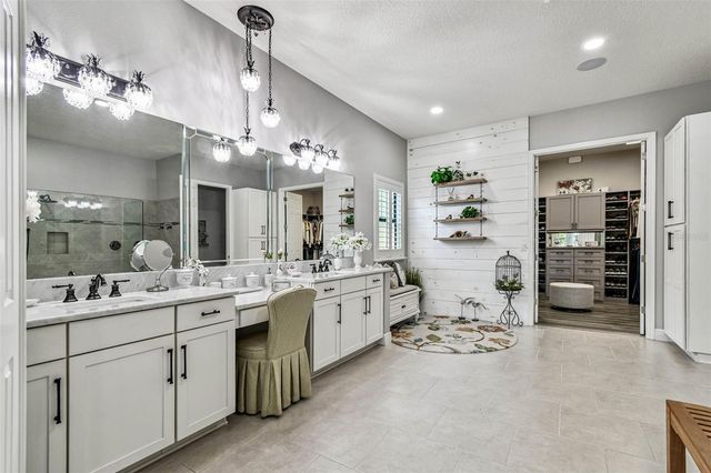 1446 VIA VERDI DRIVE, Palm Harbor, FL 34683