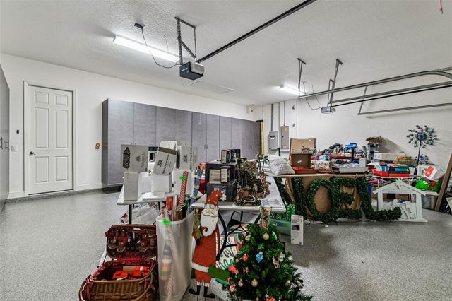 1446 VIA VERDI DRIVE, Palm Harbor, FL 34683