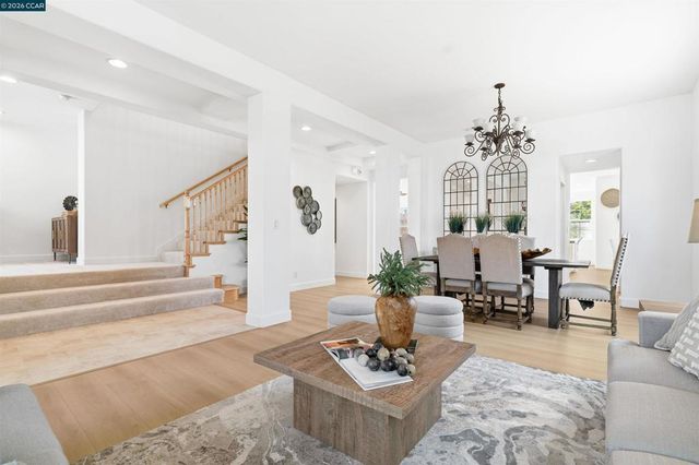 2650 Casella Way, San Ramon, CA 94582