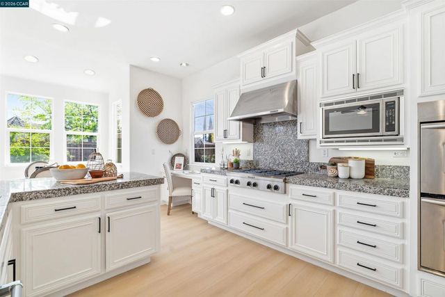 2650 Casella Way, San Ramon, CA 94582