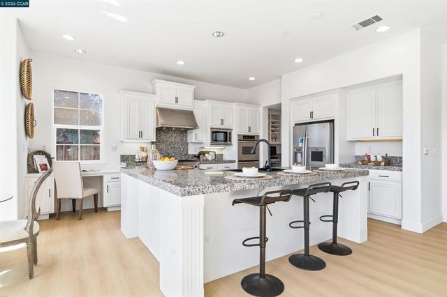 2650 Casella Way, San Ramon, CA 94582