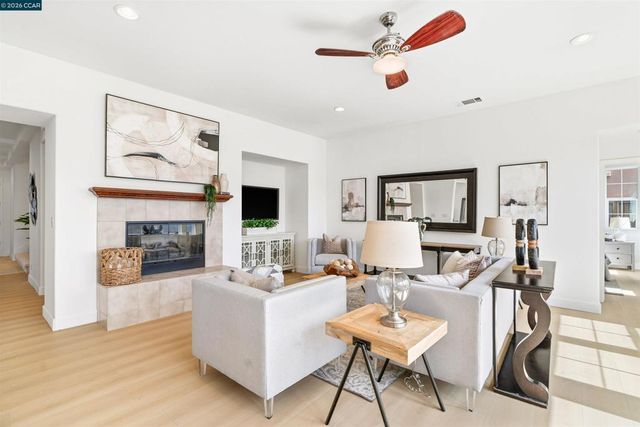 2650 Casella Way, San Ramon, CA 94582