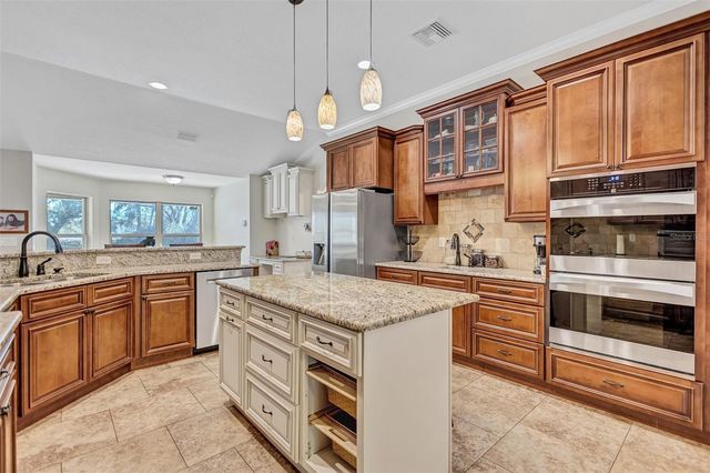 1923 CR 738, Webster, FL 33597