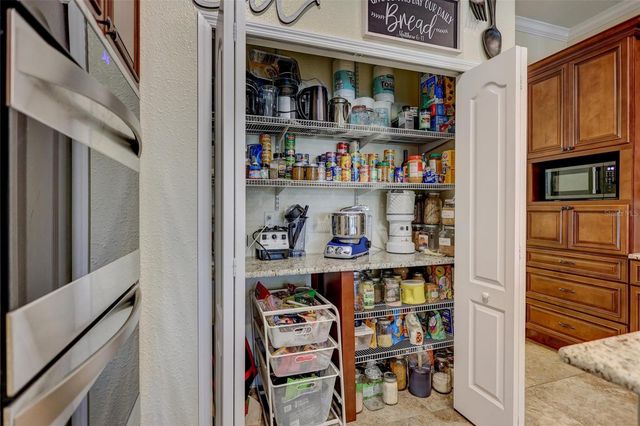 1923 CR 738, Webster, FL 33597