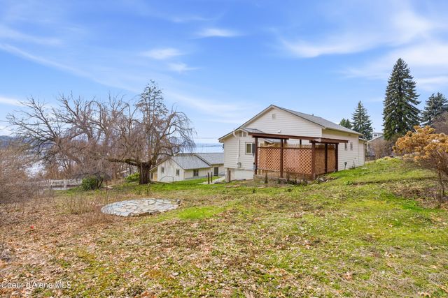 312 Ellisport St, Hope, ID 83836