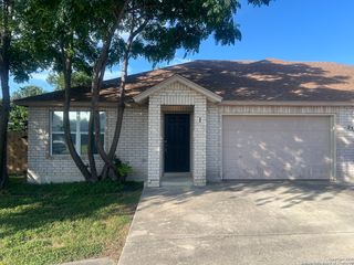 236 Alves Ln # 1, New Braunfels, TX 78130