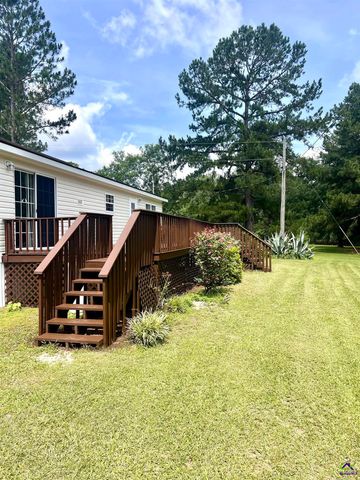 2019 Scharie Lane, Rentz, GA 31075