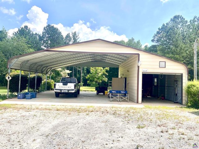 2019 Scharie Lane, Rentz, GA 31075